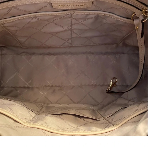 Michael Kors Aria Large Shoulder Hobo MK Signature Brown/soft Pink - Picture 7 of 10